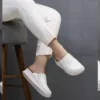 صندل زنانه جلوبسته چرم طبیعی ماکسیم مدل صدف - Image 4