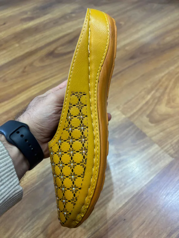 صندل طبی زنانه صحرا مدل جلوبسته نگینی - Image 4