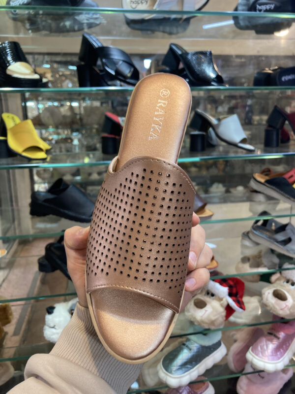 صندل مجلسی زنانه رایکا مدل rose-gold - Image 3