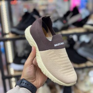 کتانی اسکیچرز رنگ کرم قهوه ای زنانه و مردانه